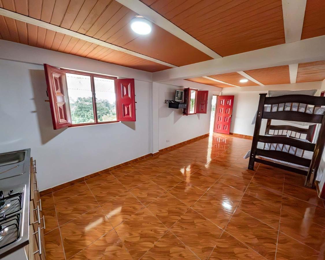 Rancho Chihuahua Hotel Филандиа Екстериор снимка